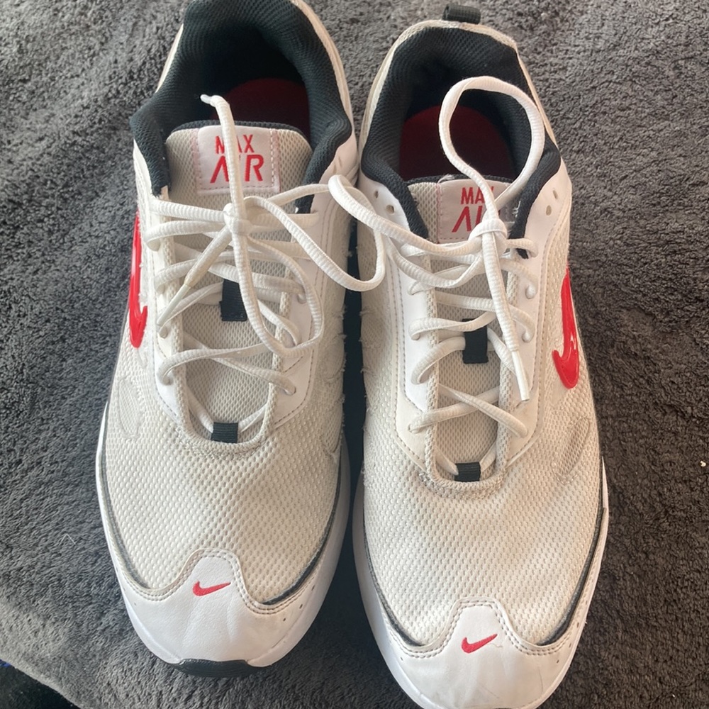 Air max - Picture 3 of 3